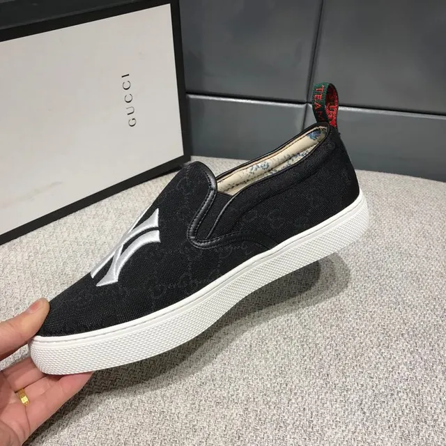 Gucci Ace x MLB New York Yankees Black Embroidered Logo Loafers 4