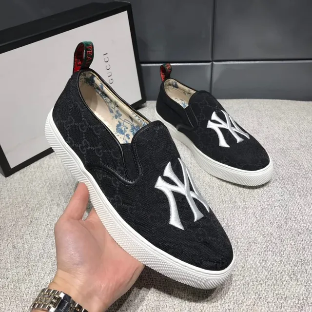 Gucci Ace x MLB New York Yankees Black Embroidered Logo Loafers 7