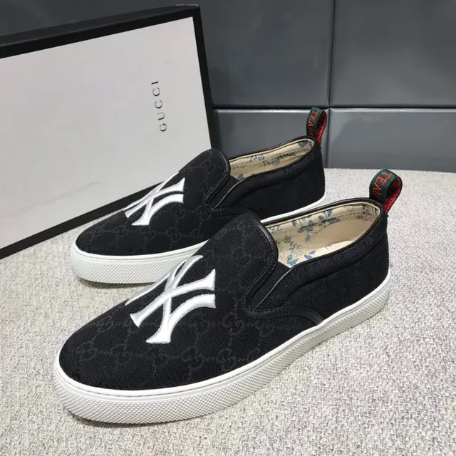Gucci Ace x MLB New York Yankees Black Embroidered Logo Loafers 8