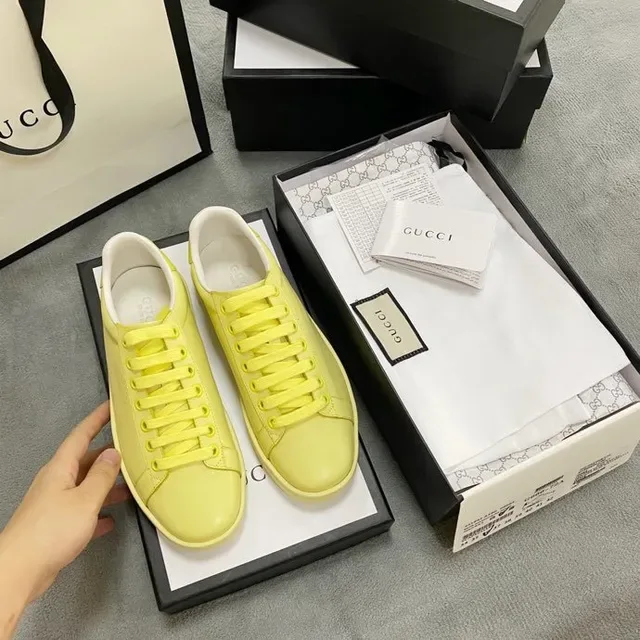 Gucci Ace حذاء رياضي أصفر مثقوب لوجو أسلوب حياة 8