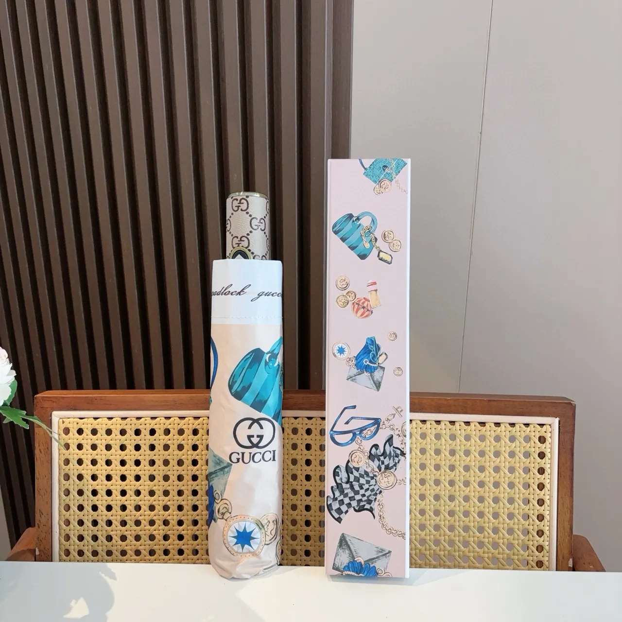 Gucci 米色蓝印花图案奢华配件手袋 8