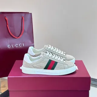 Gucci 米色白色压花 GG Monogram Web 条纹细节生活方式运动鞋