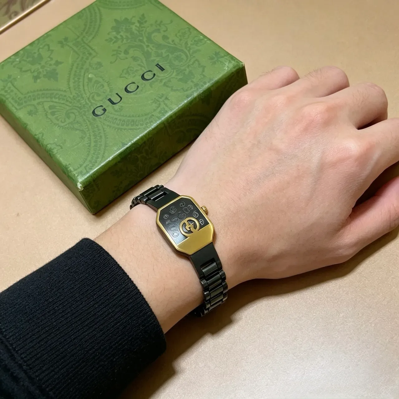 Gucci Black Ceramic and Gold-Tone Interlocking G Bracelet 3