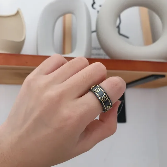 Gucci Black Gold Ceramic Interlocking G Logo Ring 4