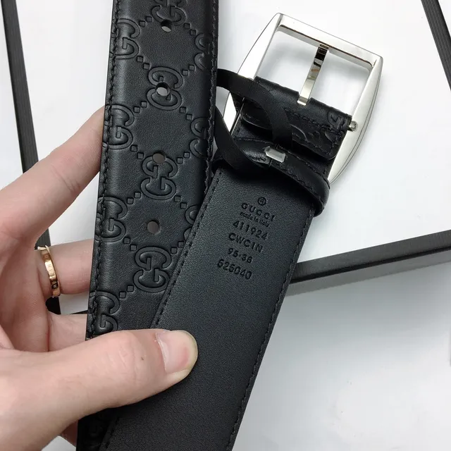 Gucci Black Silver Embossed GG Monogram Rectangular Buckle Leather Belt 7