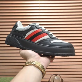 Gucci Negro Blanco Plataforma Suela Cinta Web Detalle Estilo de Vida Sneakers