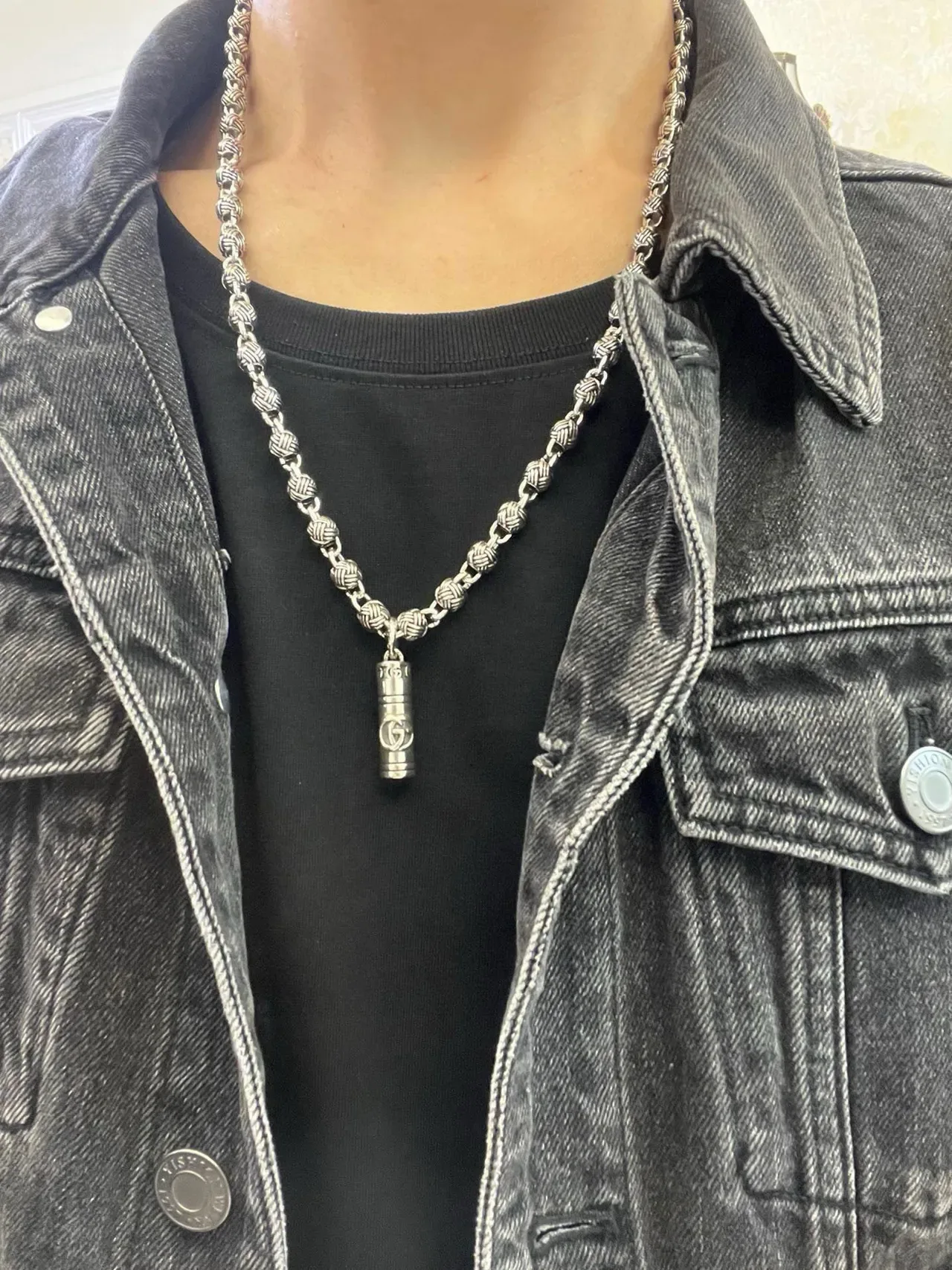 Gucci Collier Chaîne Tressée Pendentif Cylindrique 5