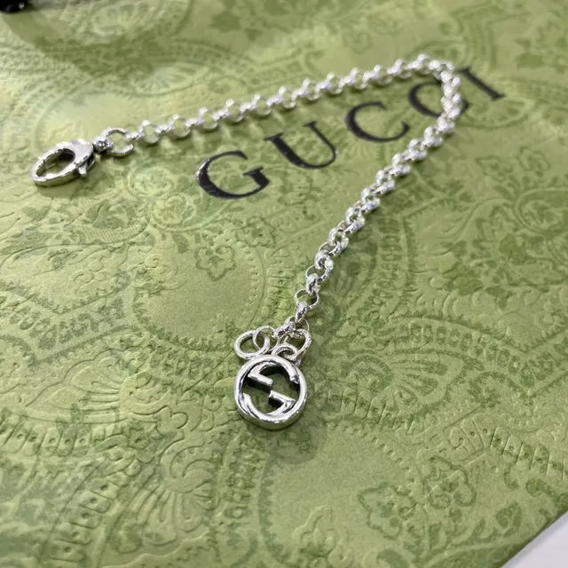 Gucci Double G Encanto Pulsera de Cadena Acabado Plateado 3