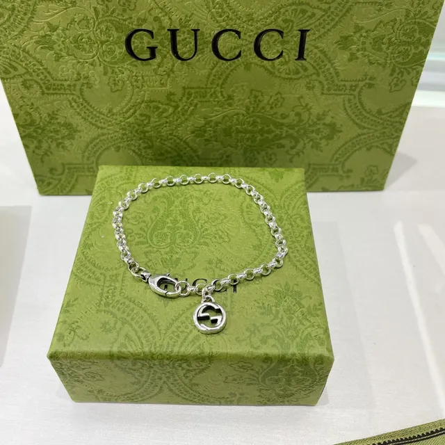 Gucci Double G Encanto Pulsera de Cadena Acabado Plateado 8