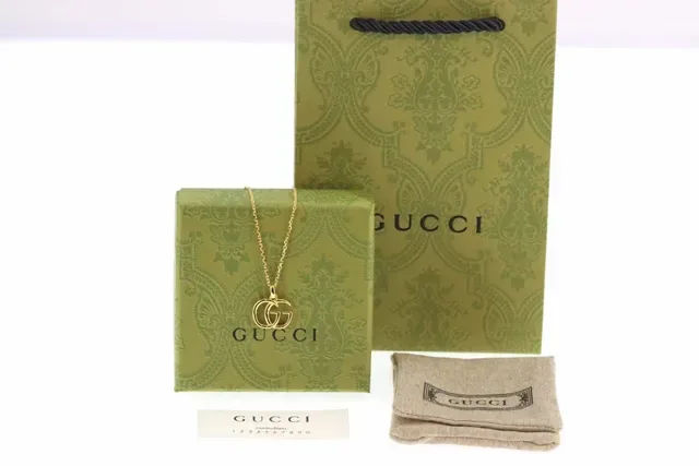 Gucci Double G Gold-Tone Interlocking Pendant Necklace 4