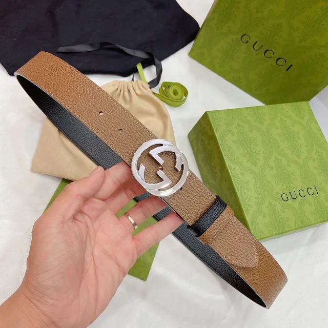 Gucci Double G Interlocking G ceinture en cuir noir et marron 2