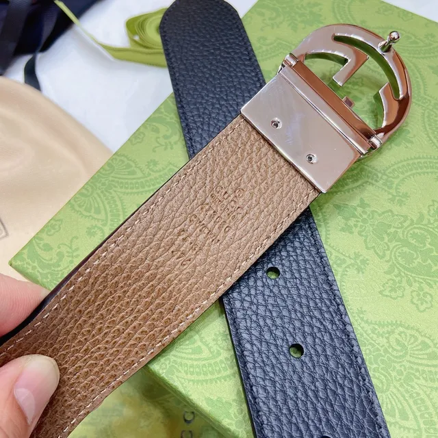 Gucci Double G Interlocking G ceinture en cuir noir et marron 9