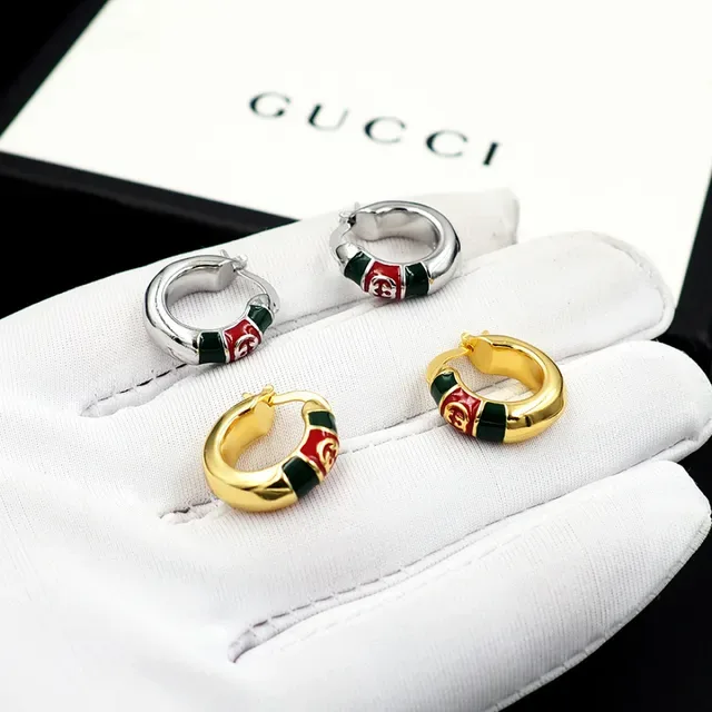 Pendientes de aro Gucci con rayas de esmalte y G entrelazada 10