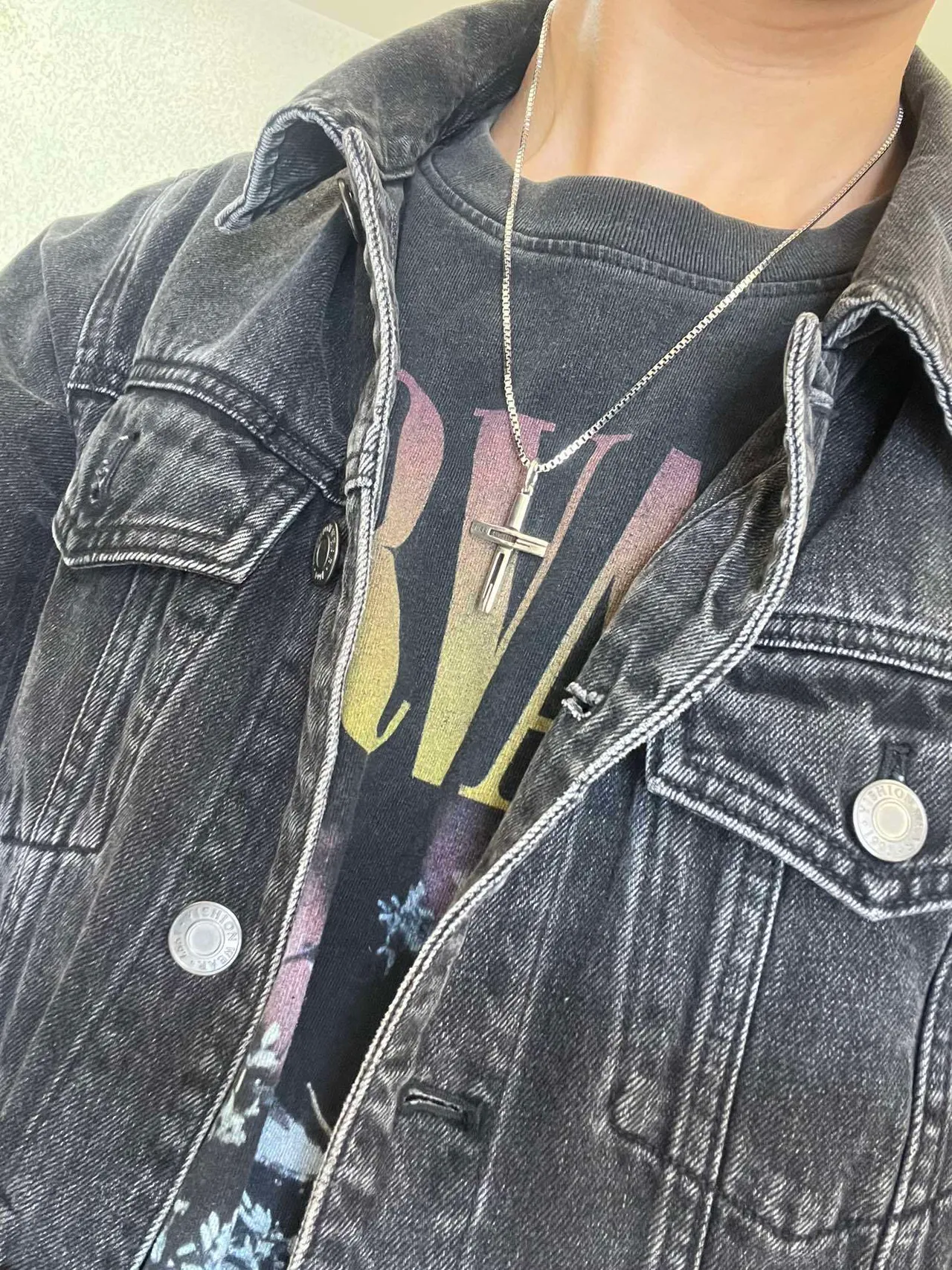Gucci Geometric Cross Pendant Silver Necklace 2