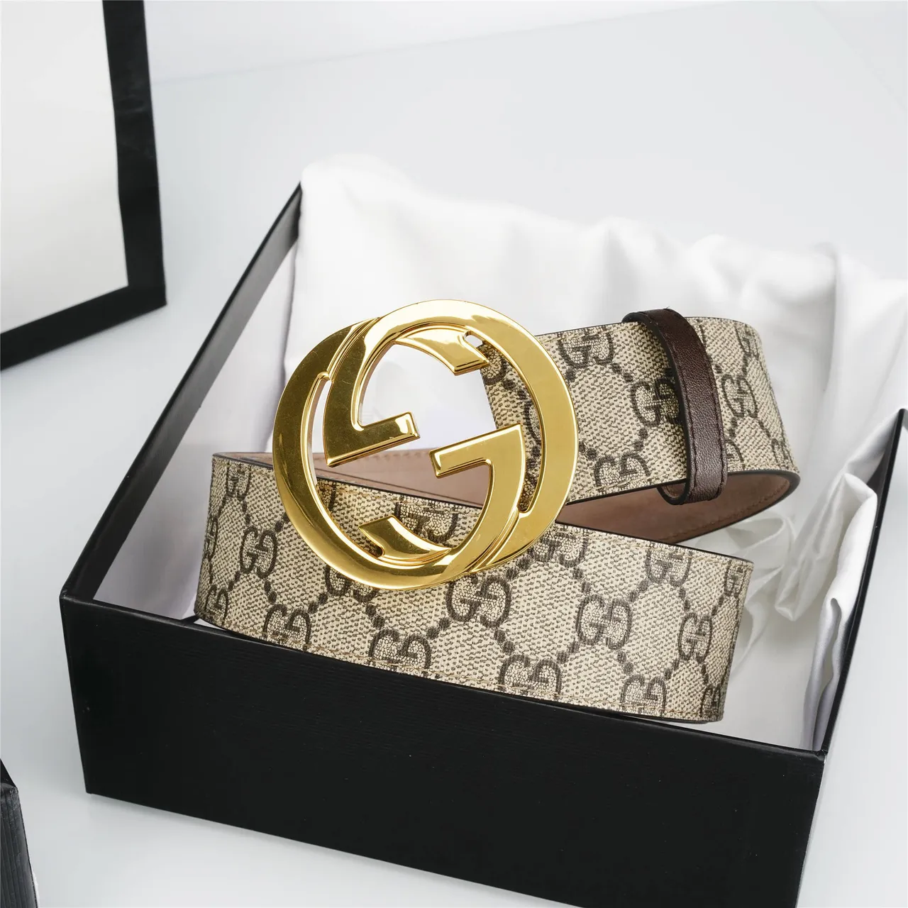 Gucci GG Marmont Cinturón de cuero Beige y Negro GG Monogram 2