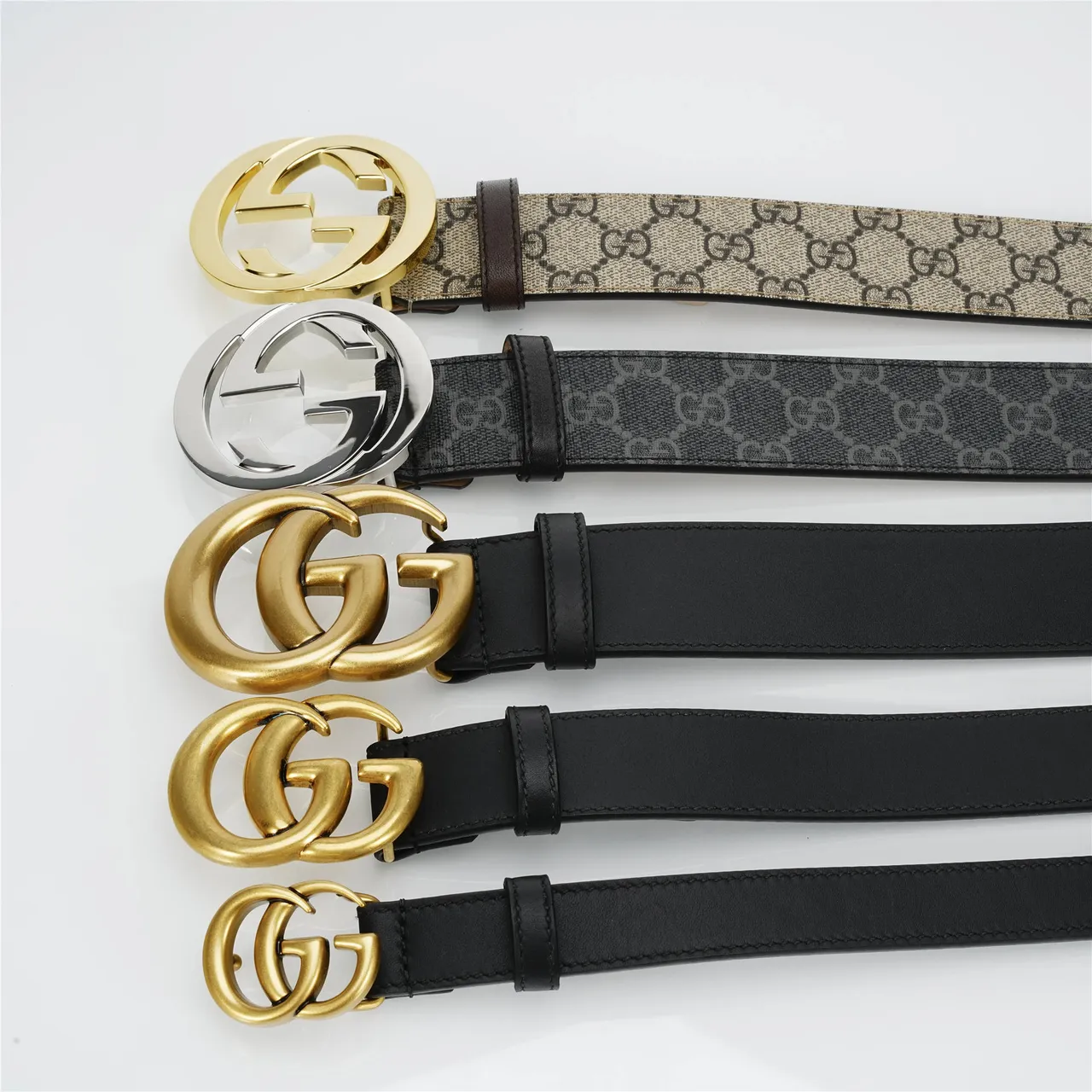 Gucci GG Marmont Cinturón de cuero Beige y Negro GG Monogram 3