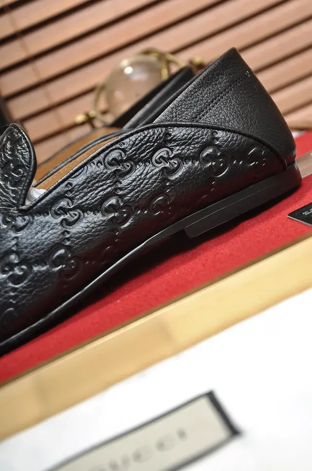 Gucci GG Marmont Black Beige Embossed Monogram Smooth Leather Loafer 2