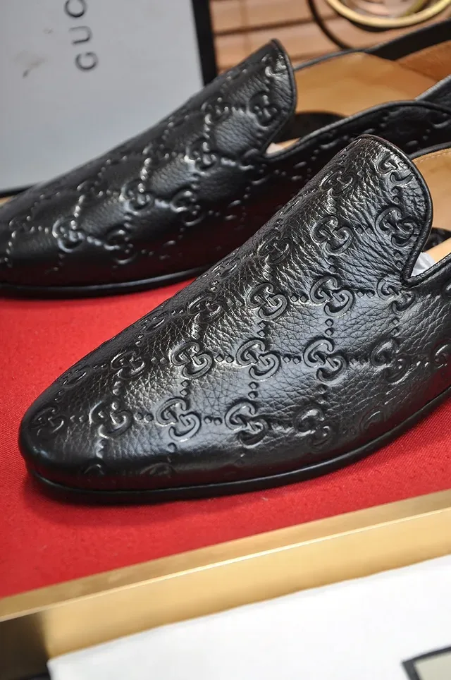 Gucci GG Marmont Black Beige Embossed Monogram Smooth Leather Loafer 3