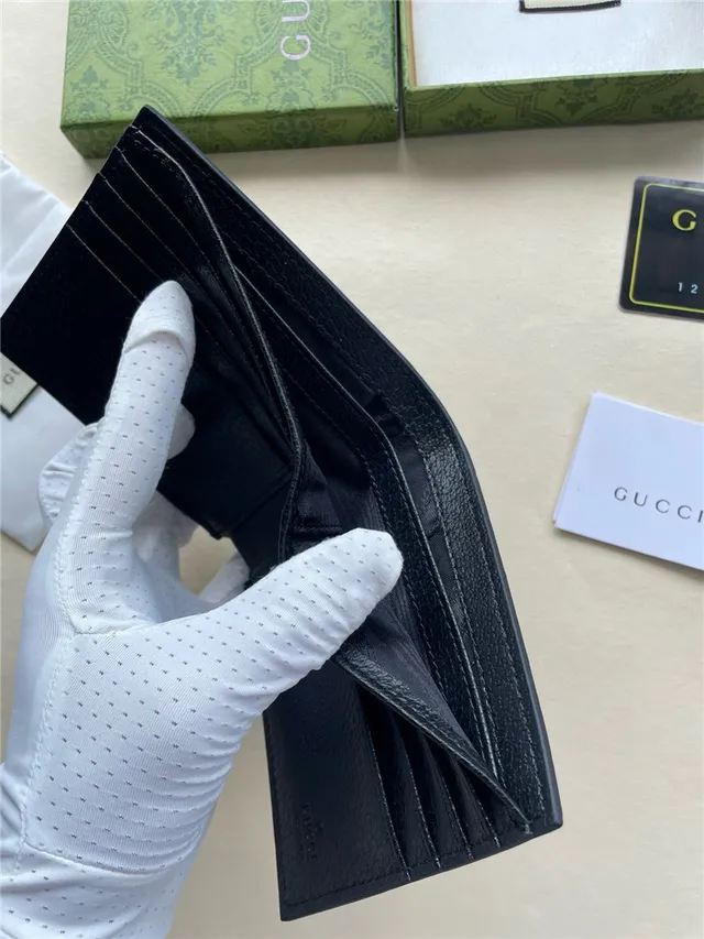 Gucci GG Marmont 黑色压花单色短款钱包 3