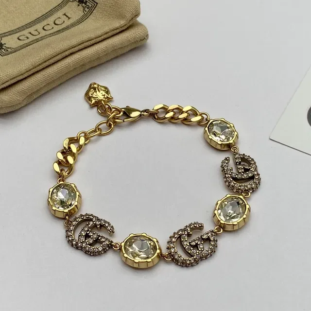Bracelets en cristal et pierre cabochon inspirés du Gucci GG Marmont 2