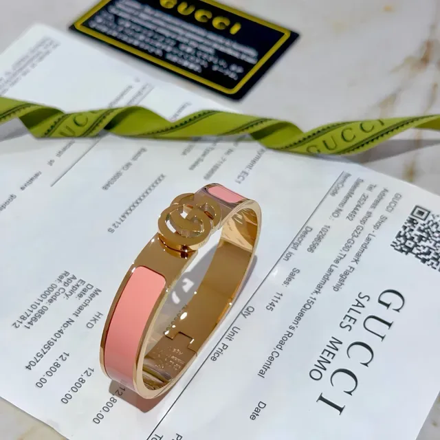 Gucci GG Marmont سوارة إنامل وردي ذهبي الدرجة صلبة 4