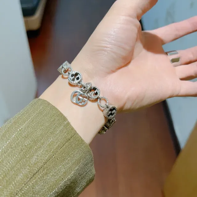 Gucci GG Marmont Silver Black Interlocking G-Link Rope-Edge Detailing Bracelet 3