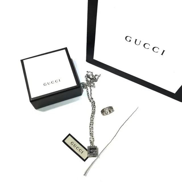 Gucci GG Marmont Silver Black Square Pendant Interlocking G Motif Necklace 9