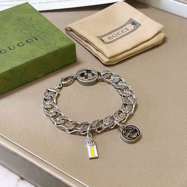 Gucci GG Marmont فضي أصفر مزخرف منحوت سلسلة كيرب لينك أنماط G متشابكة سوار 4