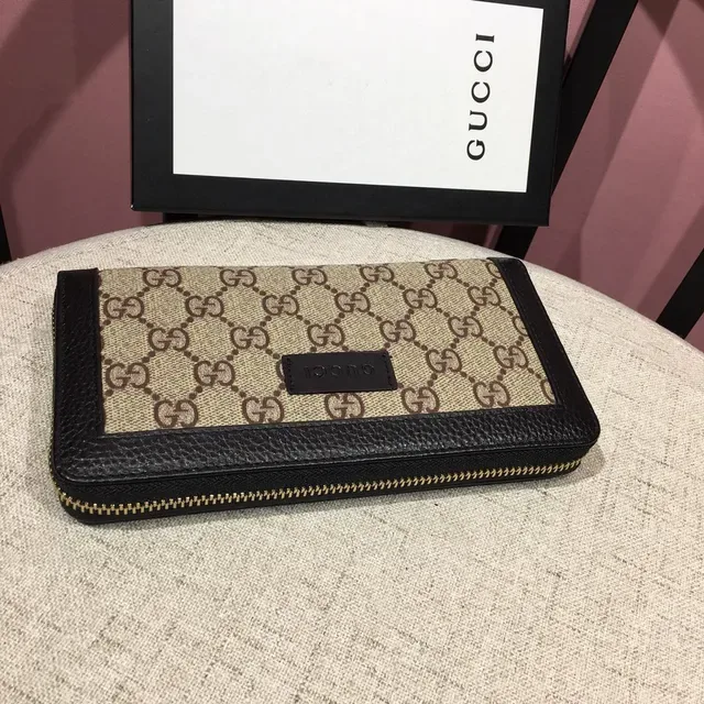 Gucci GG Supreme Beige and Black Long Wallet 6