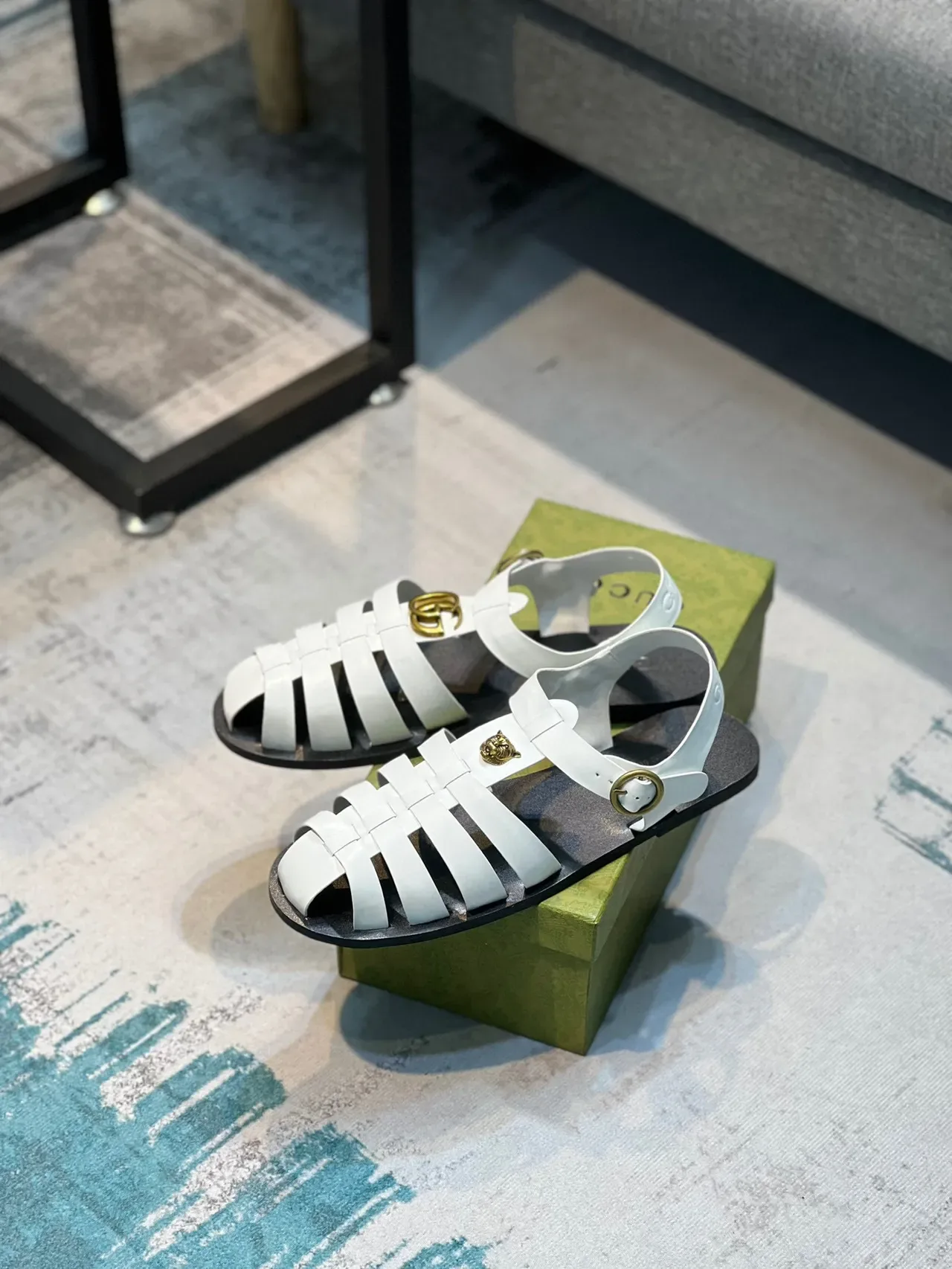 Gucci Gladiator Sandal White Gold Leather Strap Design Gladiator Sandals 7