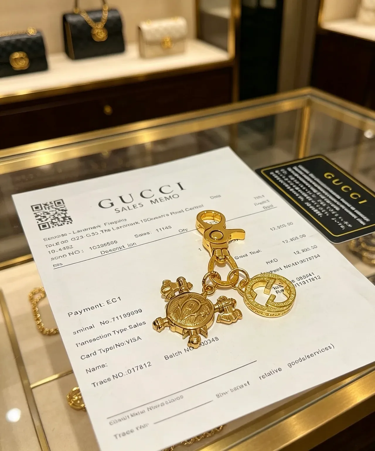 Gucci Joias de Metal Dourado com Interlocking G Logo 5