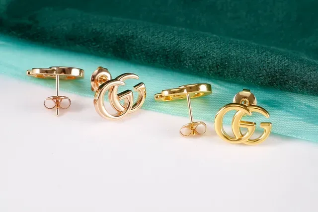 Gucci Gold Silver Interlocking Double-G Logo Minimalist Stud Earrings 4