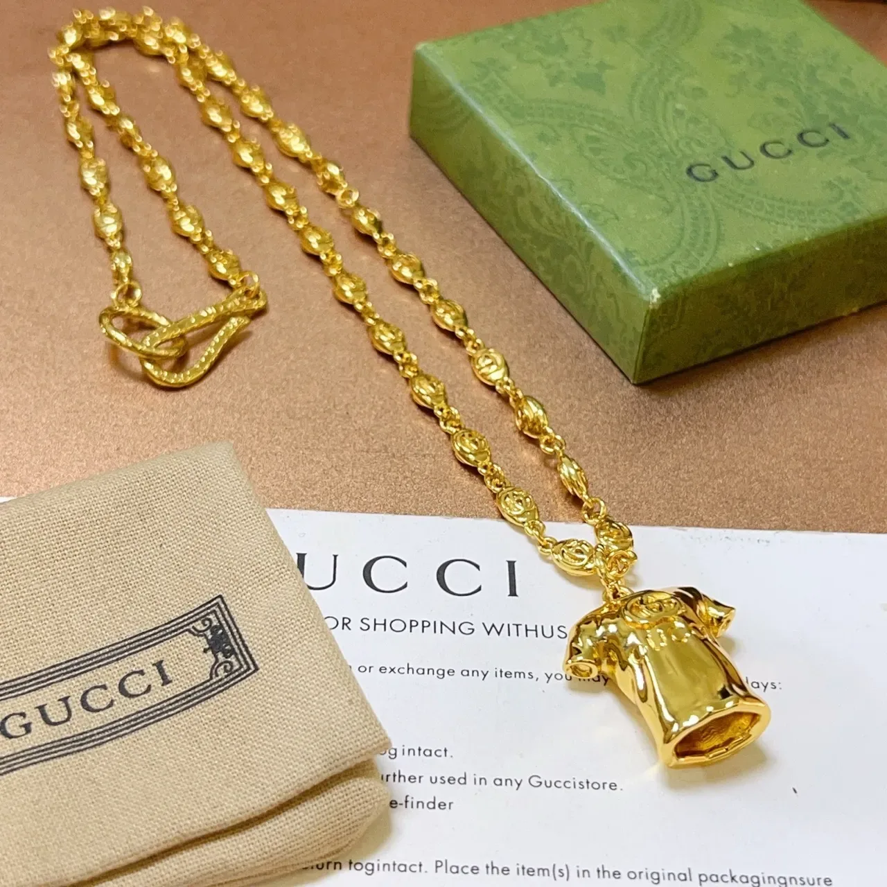 Gucci Chaîne Texturée à Maillons Ovales en Or 3
