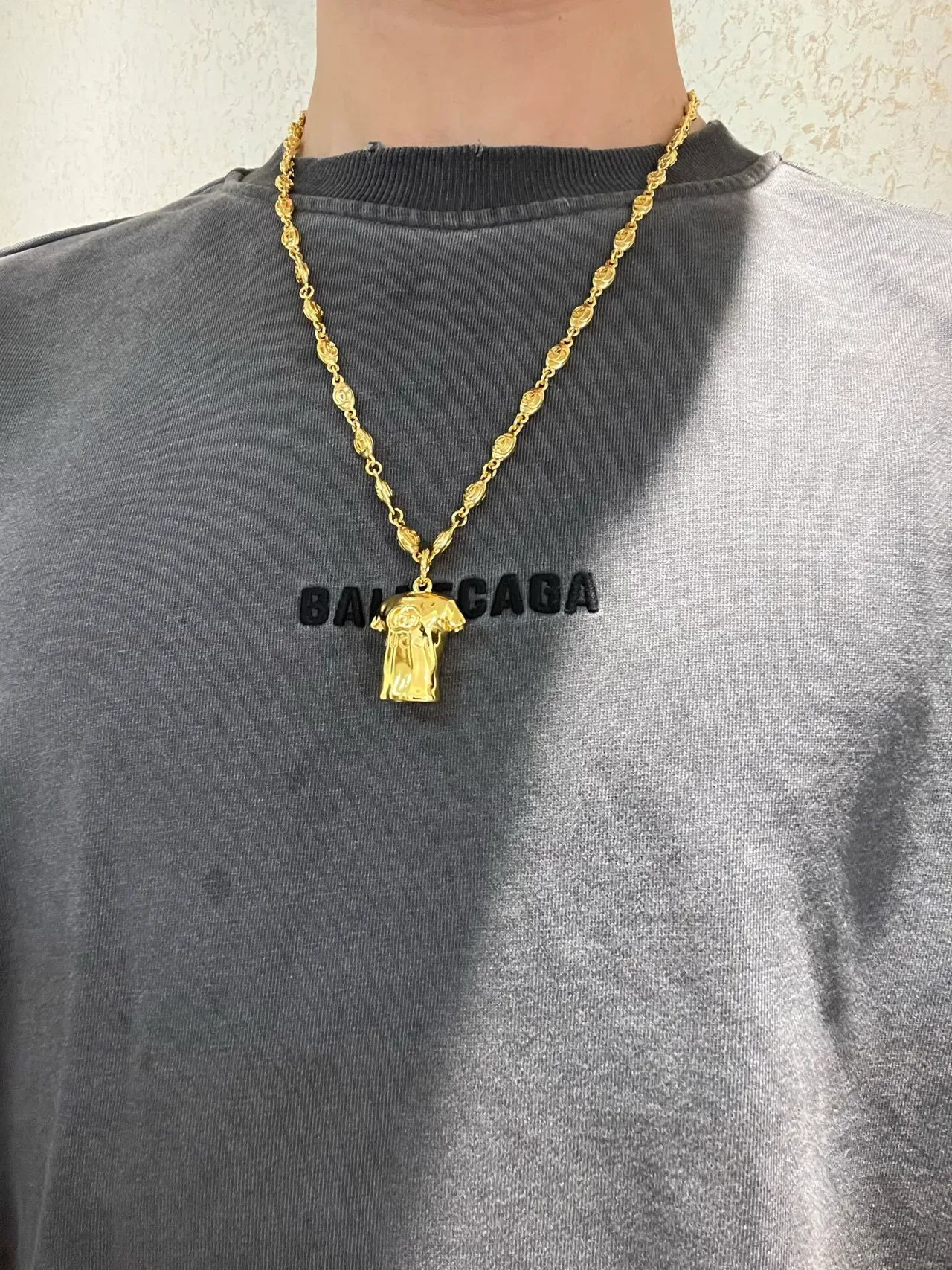 Gucci Chaîne Texturée à Maillons Ovales en Or 5