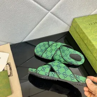 Gucci Verde Negro Correa Cruzada GG Monogram Canvas Slippers