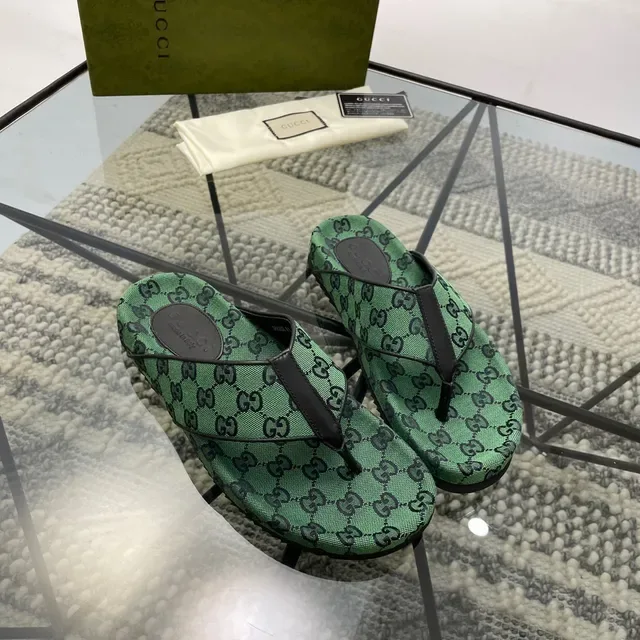 Gucci Green Black GG Monogram Canvas Thong Strap Slippers 9