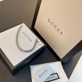 Gucci شكل القلب سلسلة كثيفة سوار