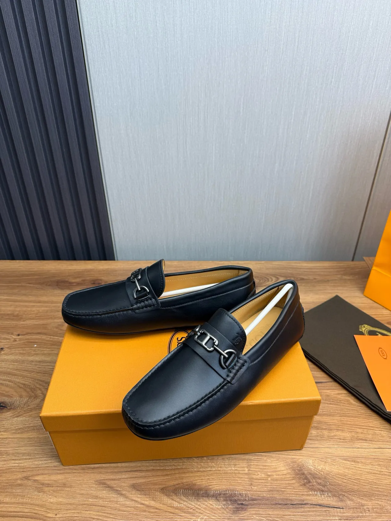 Gucci Horsebit 1955 Black Leather Horsebit Loafer 3
