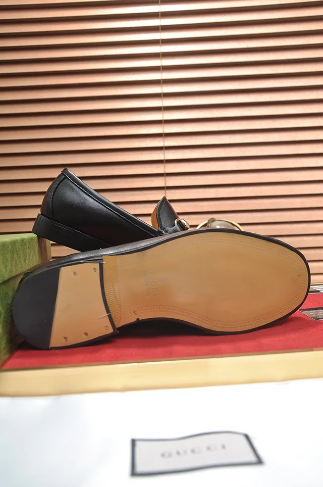 Gucci Horsebit 1955 Loafers de couro preto com Horsebit 3
