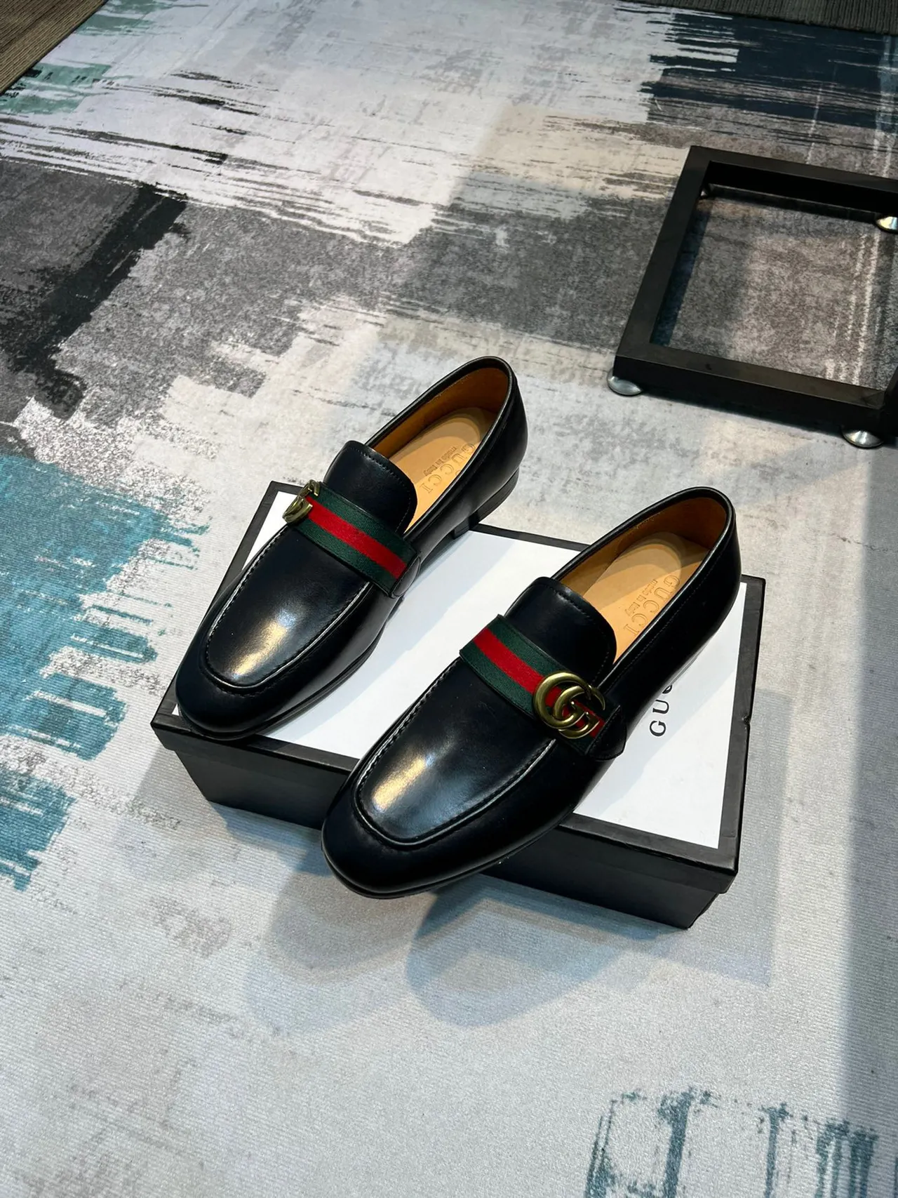 Gucci Horsebit 1955 Mocassim de couro preto com listra de rede 4