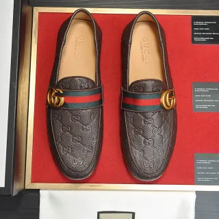 Gucci Horsebit 1955 بني GG-Embossed Leather Loafers