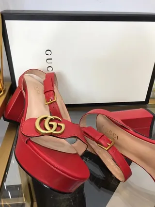 Gucci Horsebit 1955 红金色 厚底 方跟 角斗士凉鞋 3