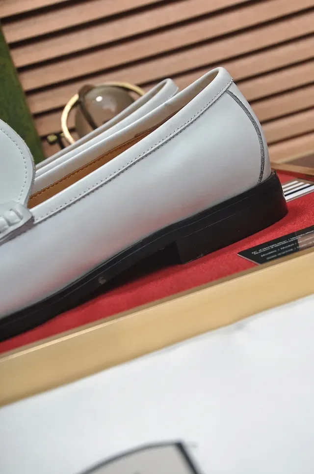 Gucci Horsebit 1955 Mocasines de Cuero Blanco 2