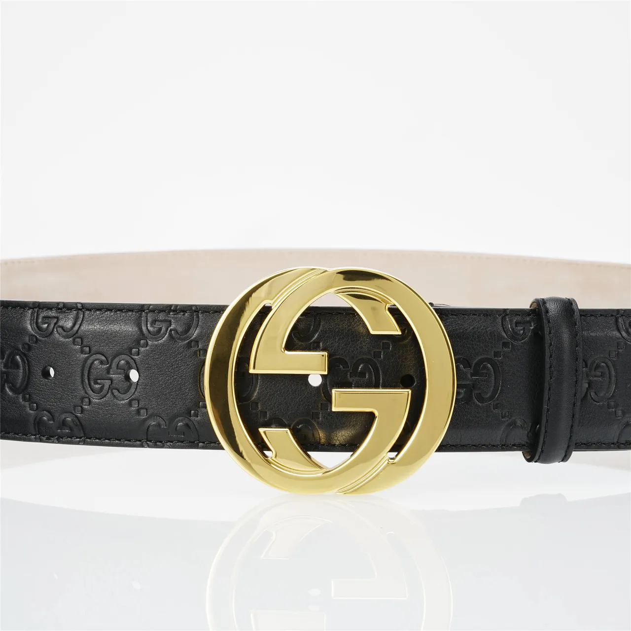Gucci Interlocking G কালো সোনালি উৎকীর্ণ GG Monogram Buckle লেদার বেল্ট 8