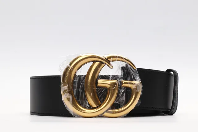 Gucci Interlocking G Belt Black Silver Embossed GG Monogram Buckle Leather Belt 16