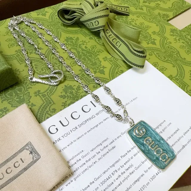Gucci Interlocking G Enamel Pendant Necklace 2