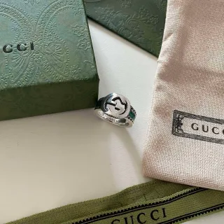 Gucci Interlocking GG 银调戒指