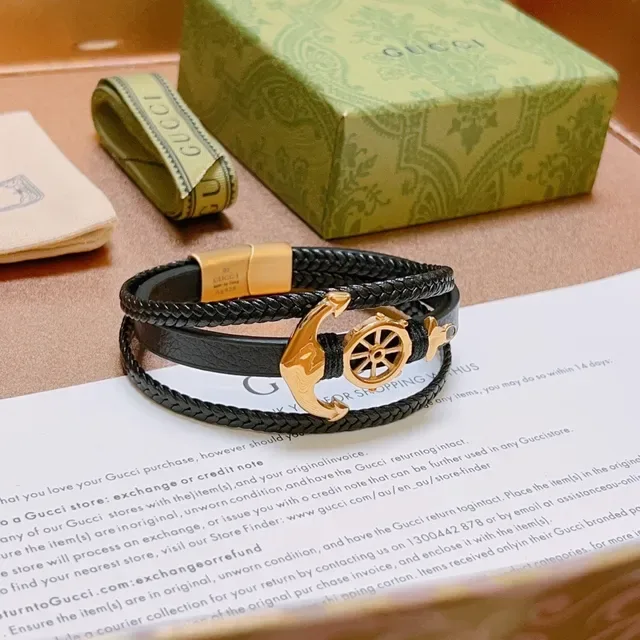 Gucci Bracelet en Cuir Tressé Ancre et Roue du Timon Nautique 4
