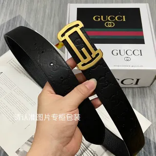 Gucci Ophidia Negro y Oro Monograma GG Embossado Hebilla Rectangular Cuero