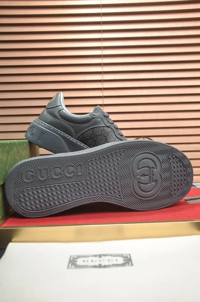 Gucci Rhyton ग्रे GG Monogram लाइफस्टाइल स्नीकर 8